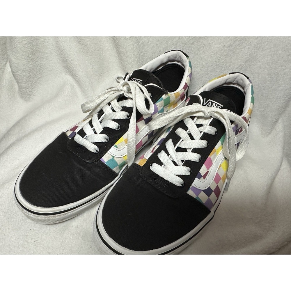 Vans Sneakers Rainbow Checkers Missy Size 6 Gently Used